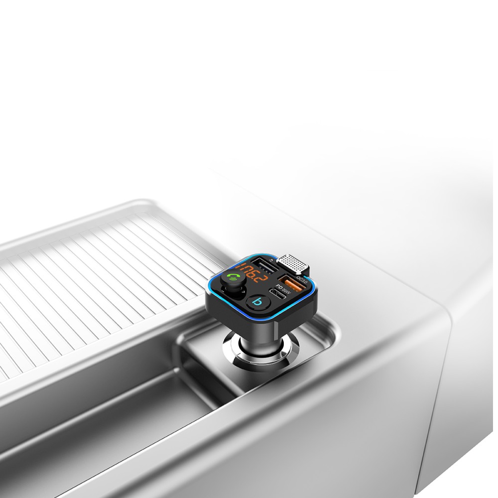 Rixus RXBT30 Car FM Bluetooth Transmitter Black
